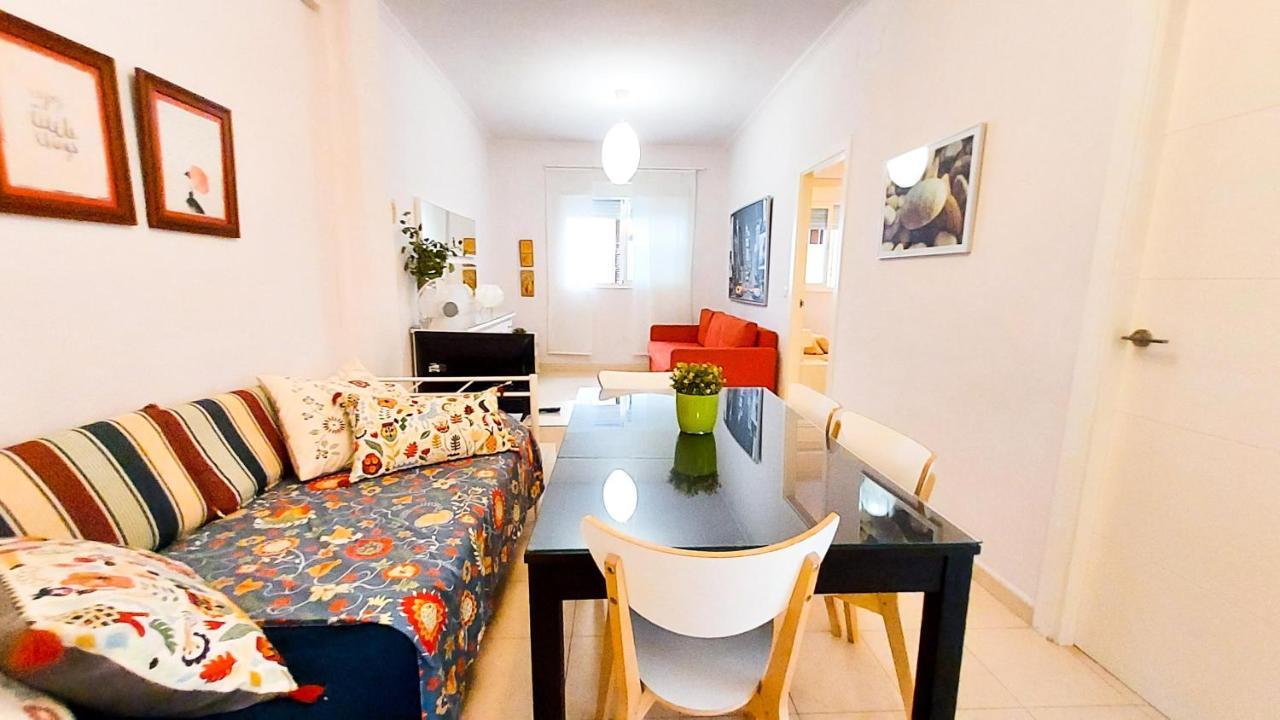 Apartment Street Teodosio - Center